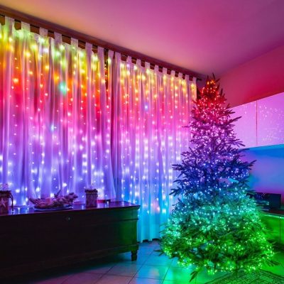 Viedās Ziemassvētku lampiņas Twinkly Curtain Special Edition 1m x 2m 210 RGB+W LEDs (Gen II)