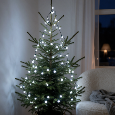 100 LED bumbiņu gaismas virtene auksti balta 8.5 m