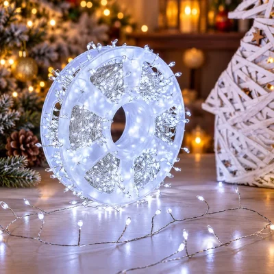 LED cluster Ziemassvētku gaismas uz sudraba stieples
