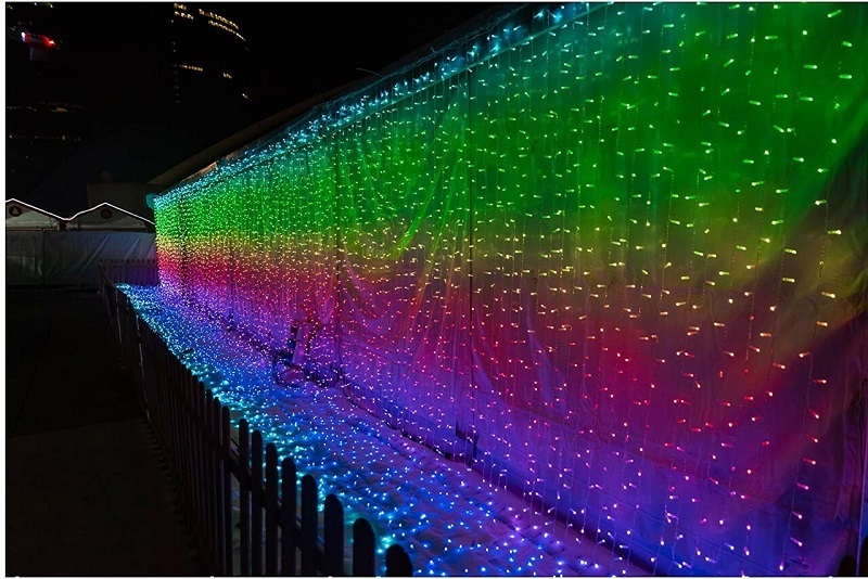 Viedās Ziemassvētku lampiņas Twinkly Curtain Special Edition 1m x 2m 210 RGB+W LEDs (Gen II)